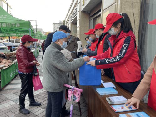 市統(tǒng)計(jì)局創(chuàng)新服務(wù)形式 黨員干部深入一線開展統(tǒng)計(jì)普法咨詢服務(wù)活動(dòng)